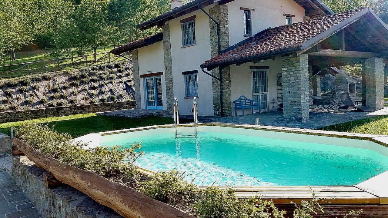 La Casetta Cerretto Langhe Dış mekan fotoğraf